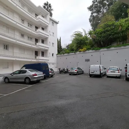 Appartement Le Chester 3 Pieces Proche Croisette Bord De Cannes