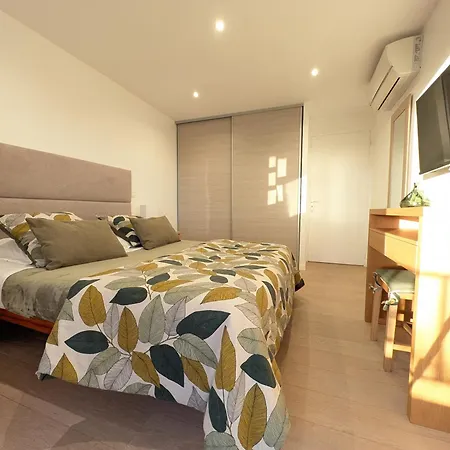 Le Chester - Terrasse & Clim - Croisette, Port Canto Et Centre A Pied - Au Calme * Cannes